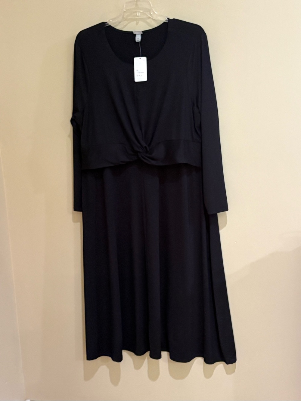 a new day Black Long Sleeve Twist-Front Midi Dress